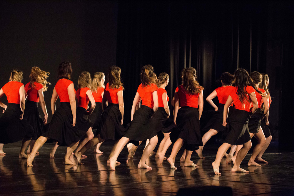 Cours de danse modern-jazz Avanc Bordeaux