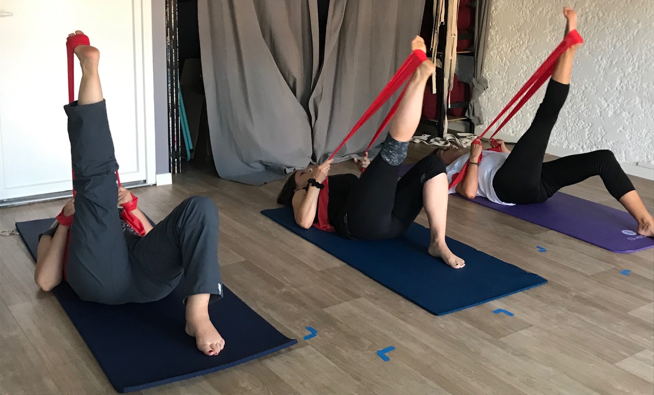 Cours de Pilates avec un ballon (débutants, intermédiaires) 